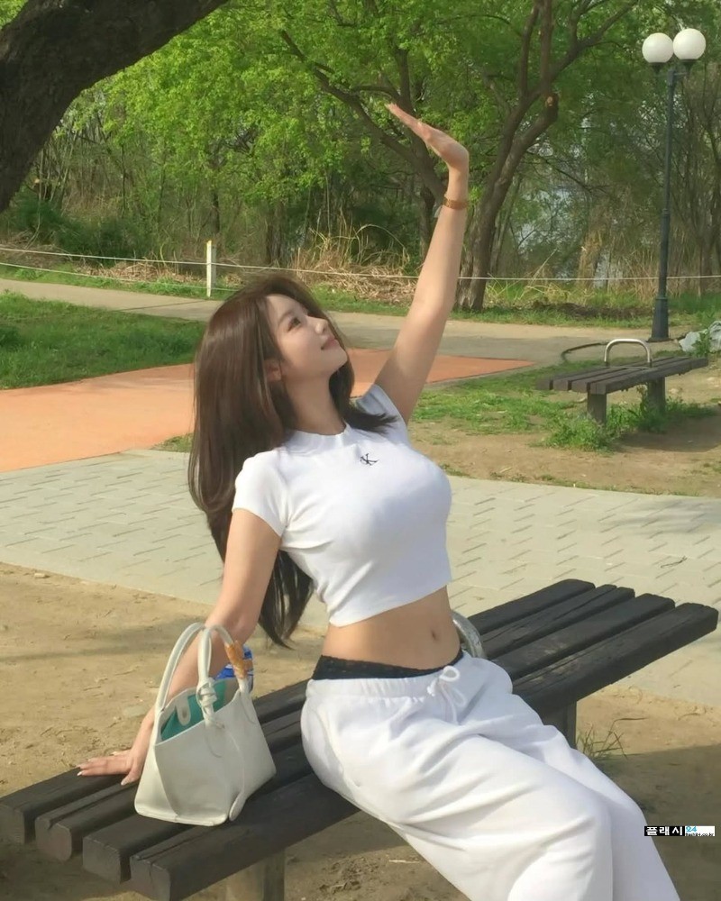 여친과의 한강 데이트가 기다려지는 이유-6