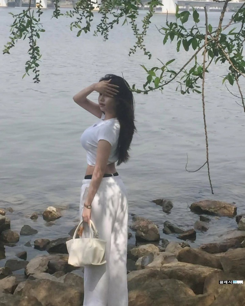 여친과의 한강 데이트가 기다려지는 이유-9