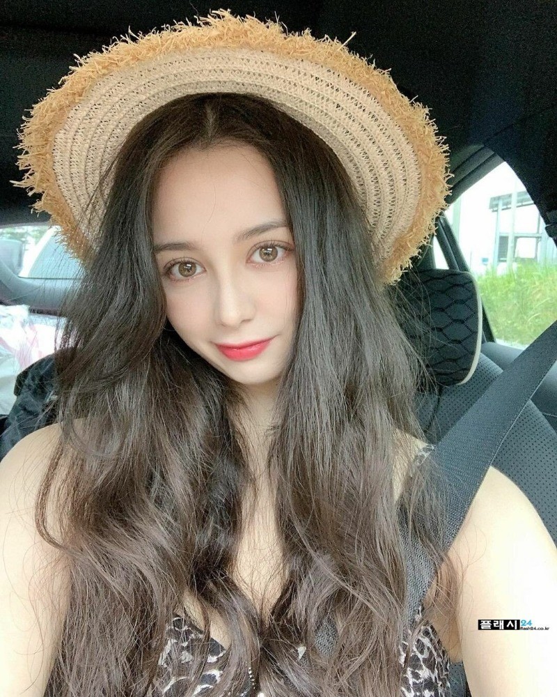 ㅇㅎ)한국-오스트리아 혼혈이라는 여자-8