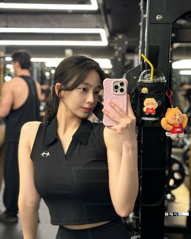 쇠질하는 일반인 카리나 다롱-16