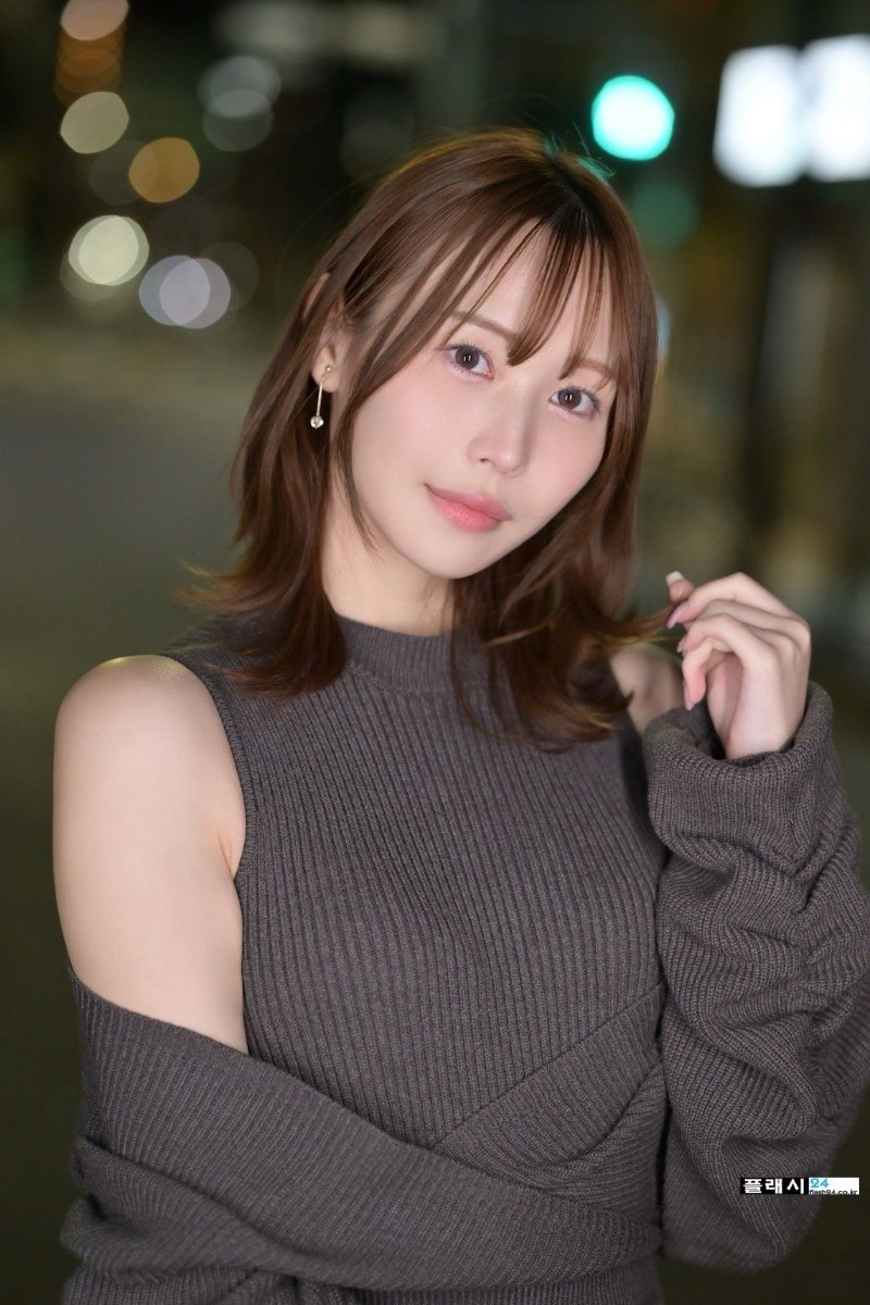 요즘 폼 피부 좋고 완성형 슬랜더 배우 샤쿠 아리스-3