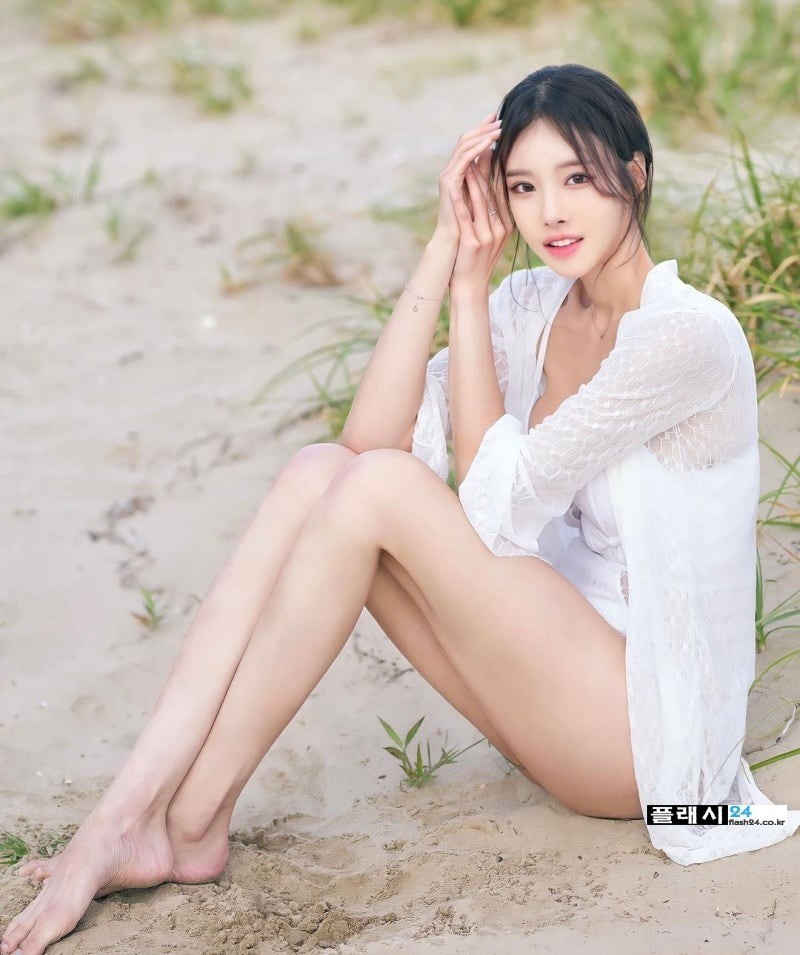 레이싱모델 유리안 거기에 타투가있구나-9