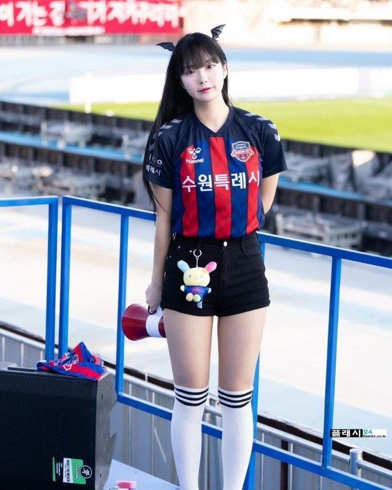 ㅇㅎ)치어리더 박슬비 탄탄한 흰팬츠-8