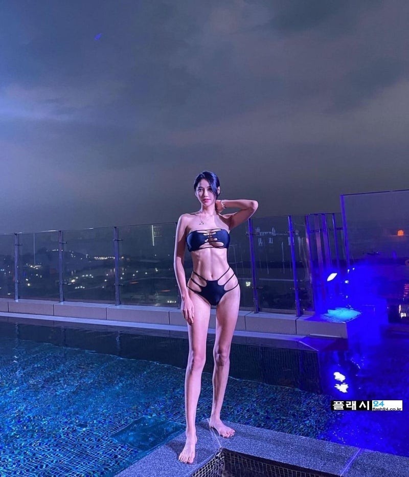 레이싱모델 최예록 실제보면 홀딱 반하겠네-6