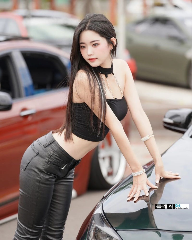 ㅇㅎ)남자들 끌리게하는 모델 홍지은-3