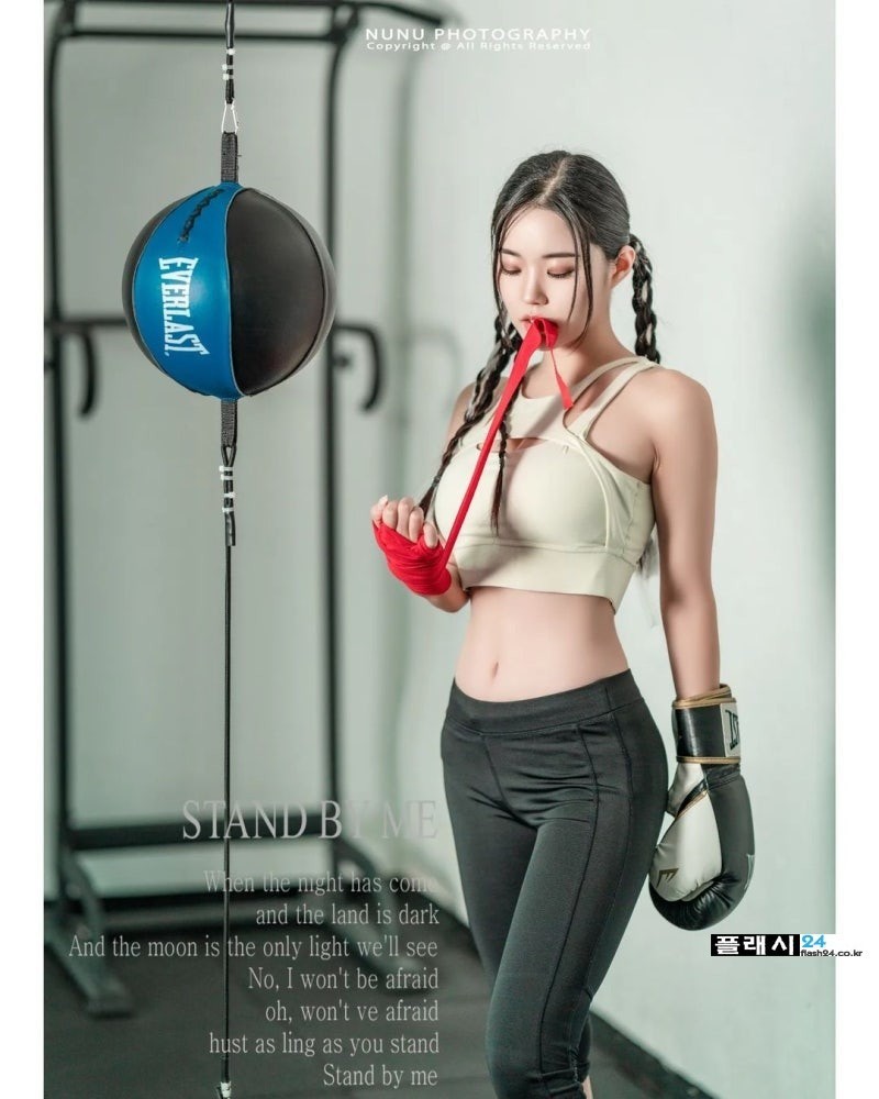 ㅇㅎ)남자들 끌리게하는 모델 홍지은-11