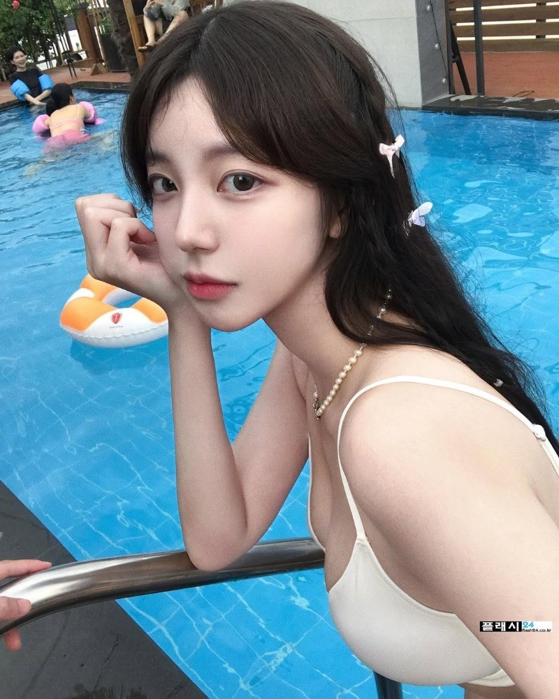 치지직 난리나게 만든 존예 신입 여캠 일로하-5
