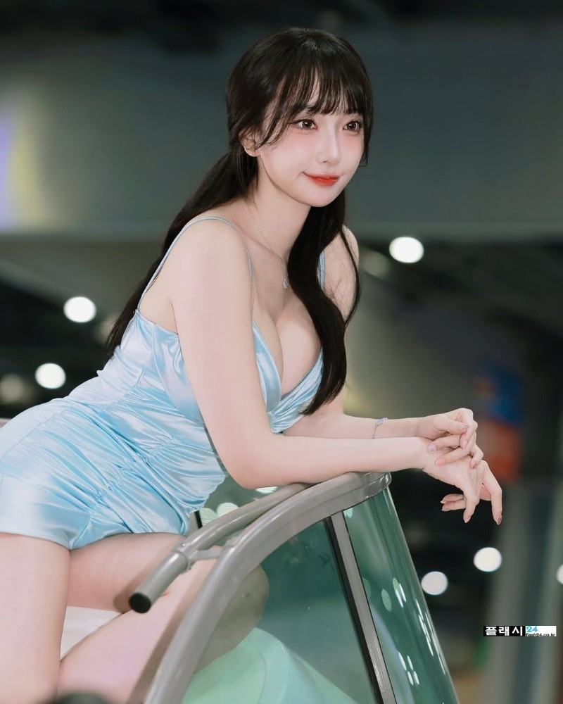 레이싱모델 E다연 볼륨감 인스타-7