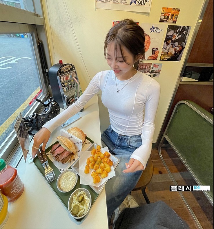 ㅇㅎ)아침부터 빵 먹기는 참을수없지-12