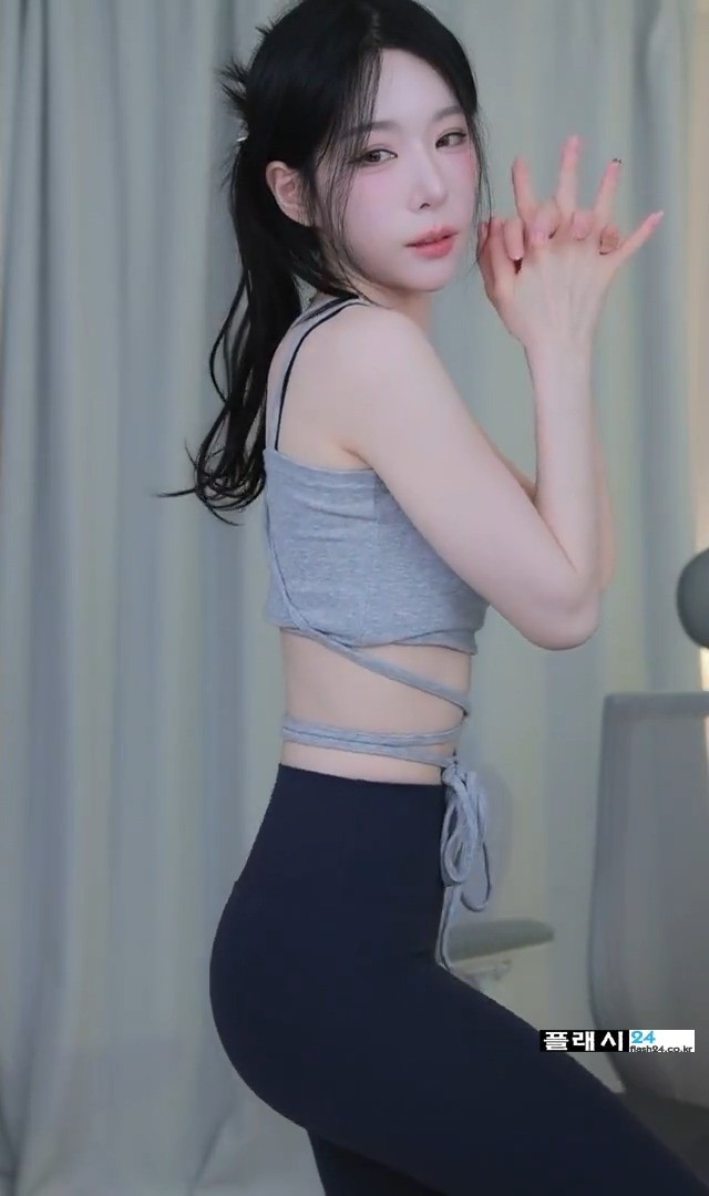 기래민 허리 20.8인치 회색 끈나시 레깅스-6