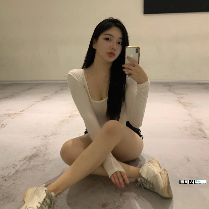 ㅇㅎ)술한잔 꼭 하고싶은 처자 필라 수-4