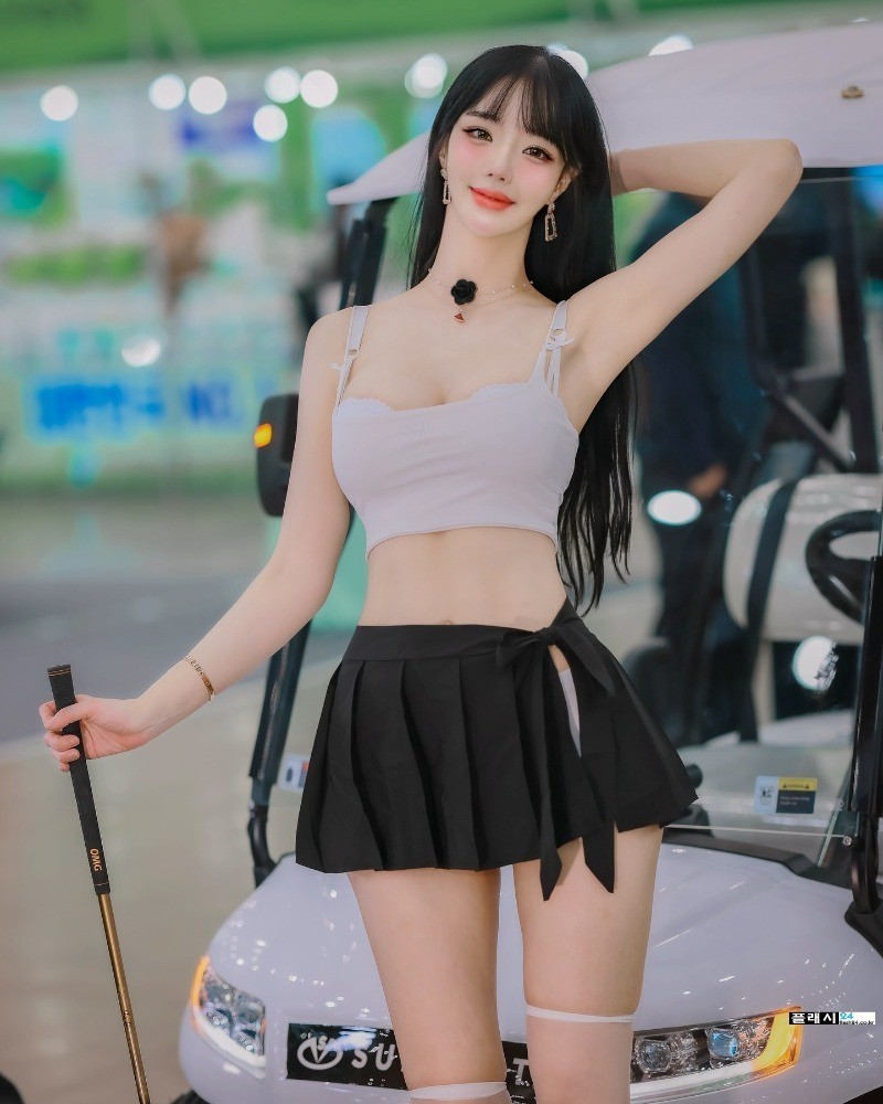 ㅇㅎ)레이싱모델 민한나 미끈한 복근-3