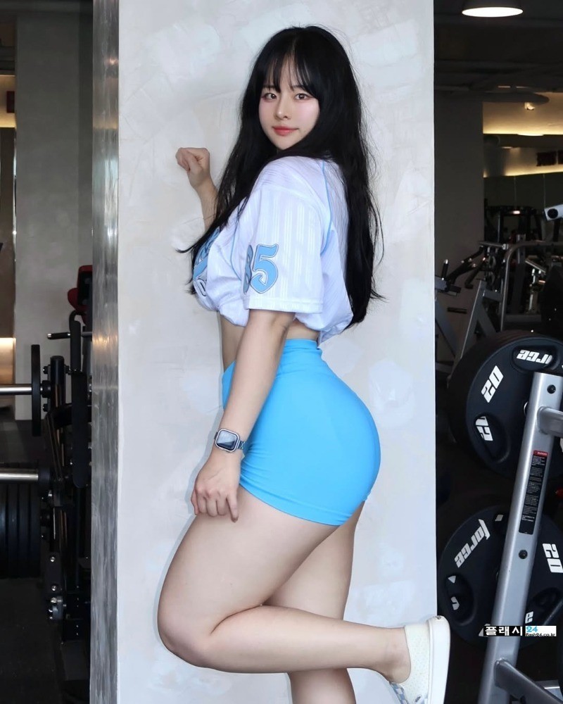 벌크업된 등산녀 다슬 보소