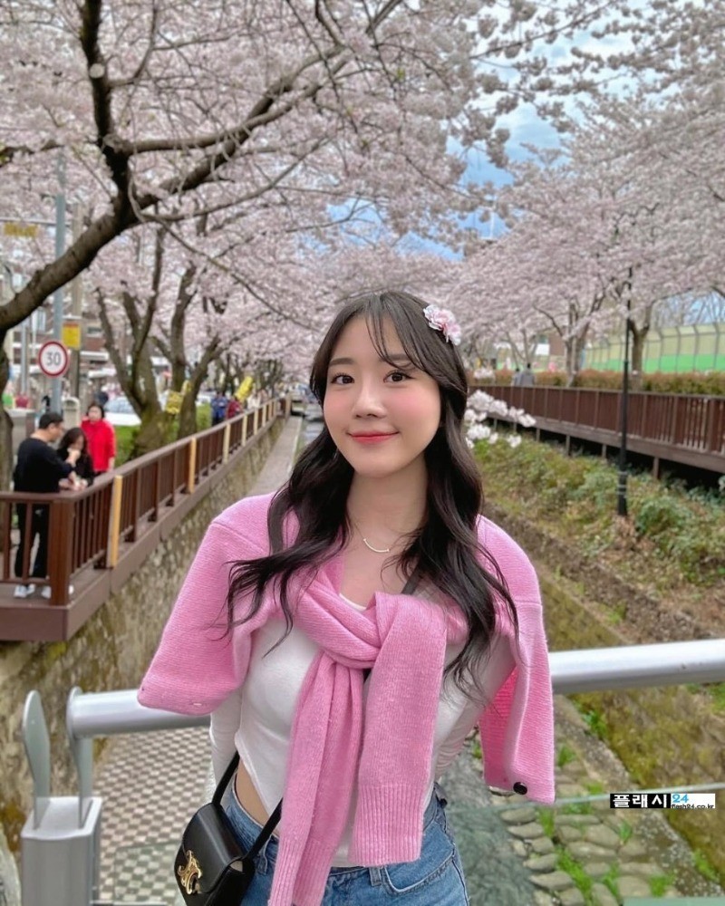 워터밤의 그녀 박지안 치어리더-5