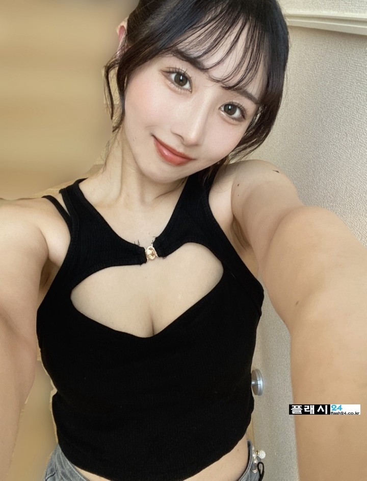 최근 승무원 작품에서 포텐 터진 오노사카 유이카 셀카-7
