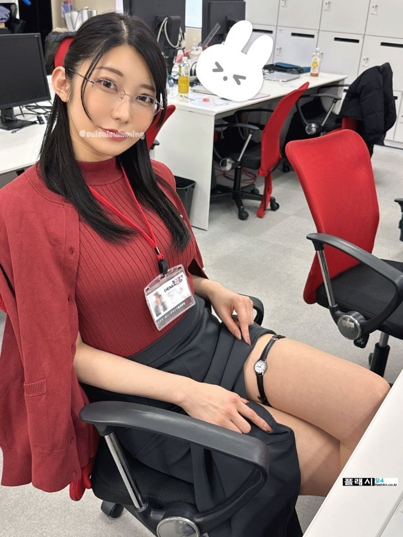 임원 비서실 직원 출신 신인 배우 모리야 요시노-3