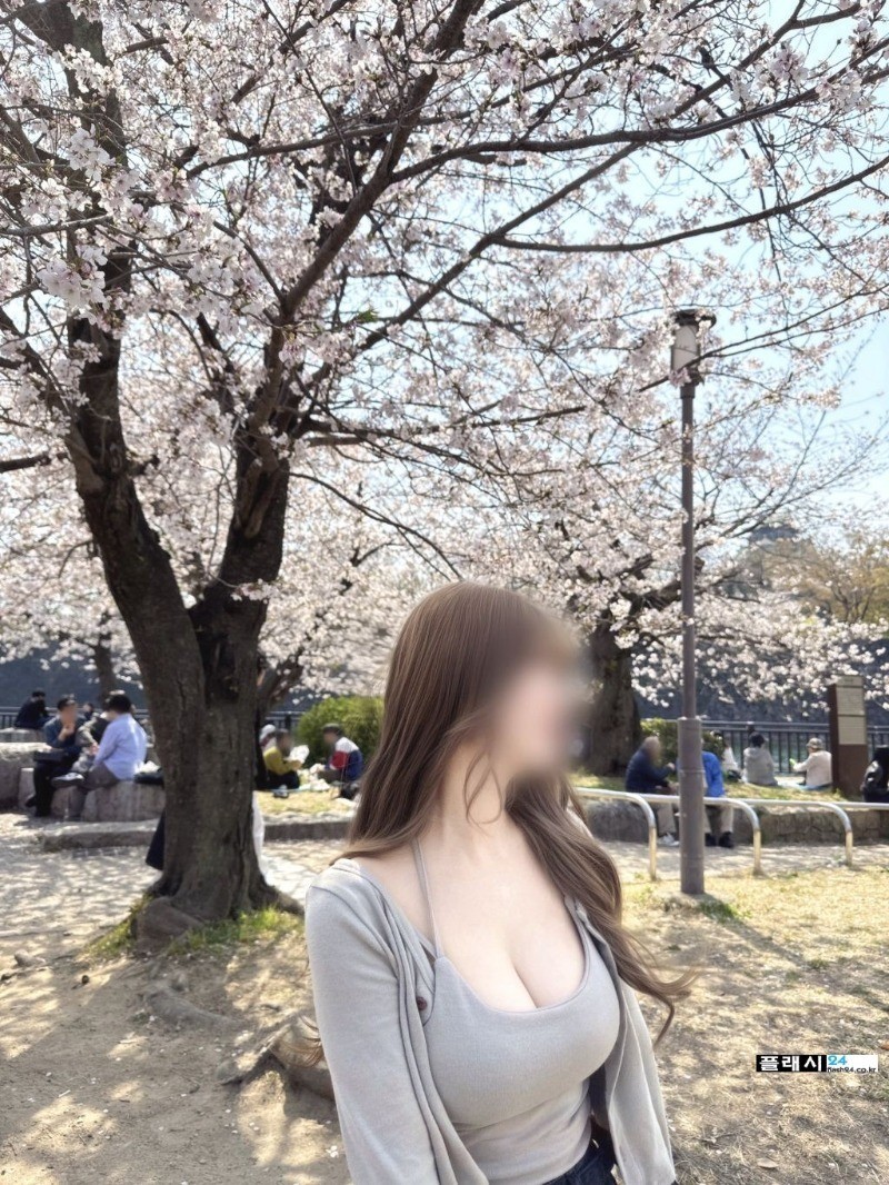 일본에서 인기탑 모래시계남 KUZU 만난 여자들-3