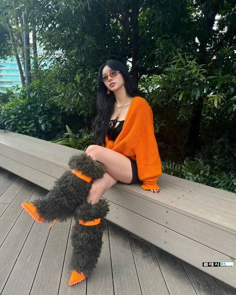 키타데라 우와 시크함과 자신감의 완벽한-5