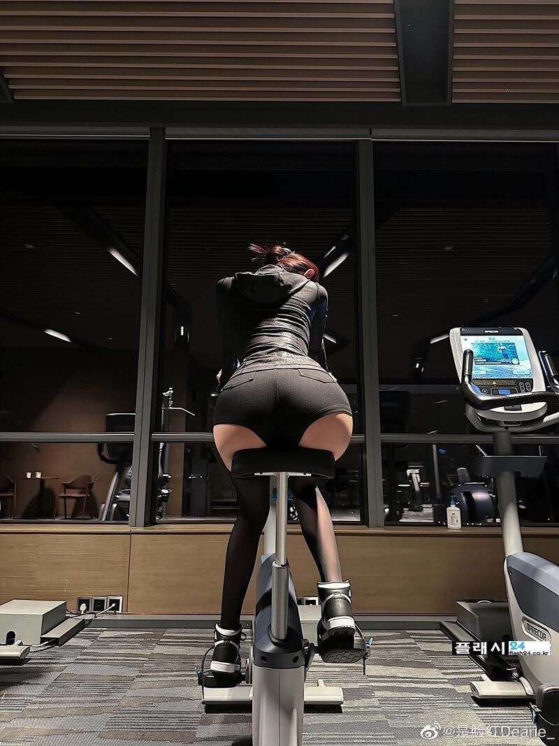 사장님이 그렇게 좋아한다는 여비서