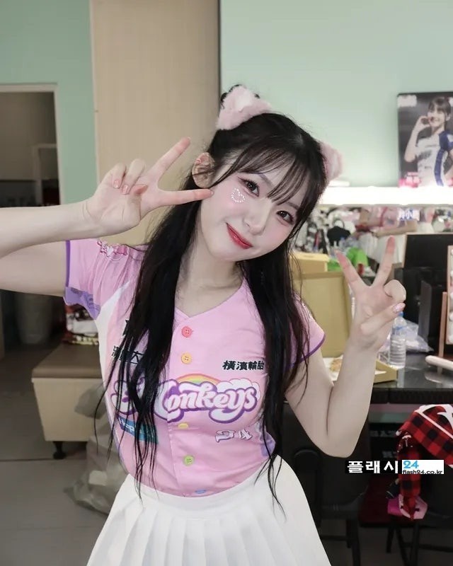 대만을 사로잡은 한국 치어리더, 염세빈-4