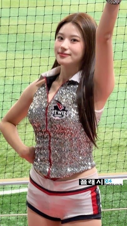 골반댄스에 최적화된 이예빈 치어리더-8