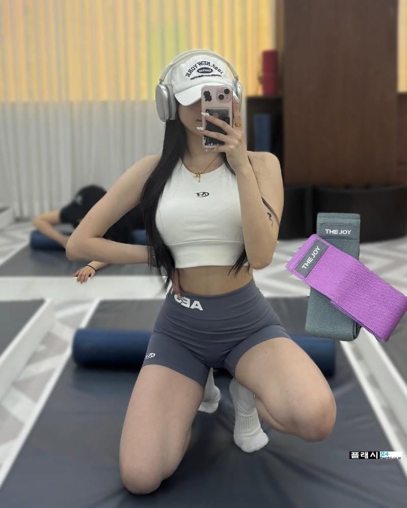 피트니스 모델 김도은 쫄깃하네-3