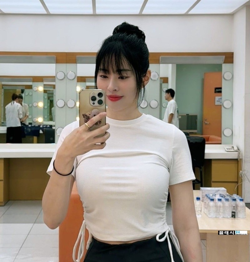 서동주, 단순 패션에도 숨길 수 없는-6