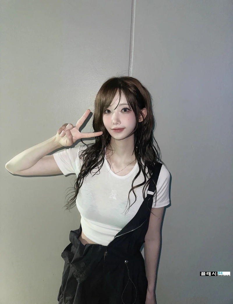 마젠타 멜빵 볼륨감-2