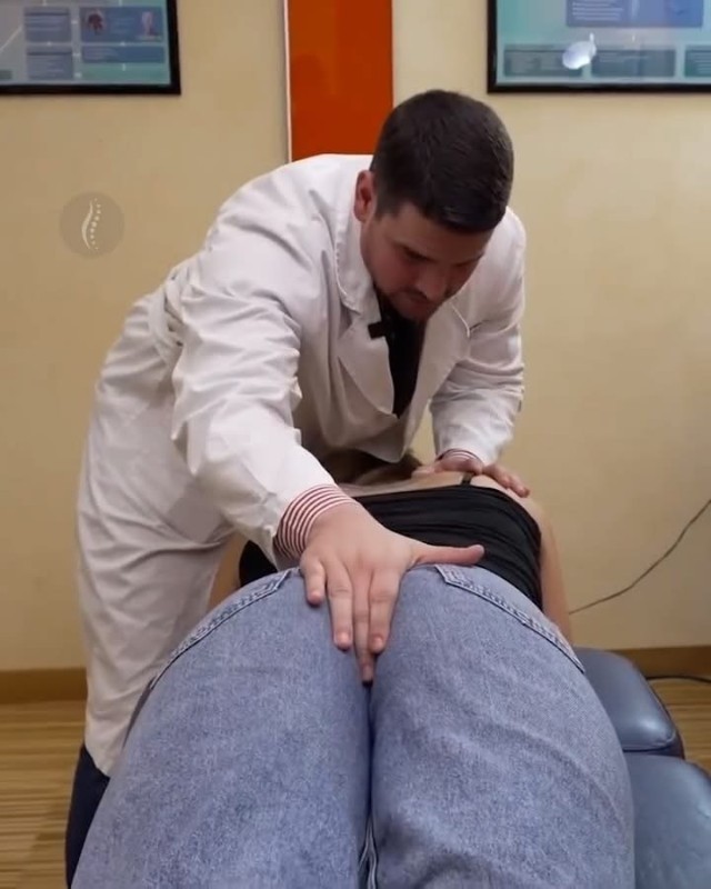 이거 물리치료 하는 거 맞제..?