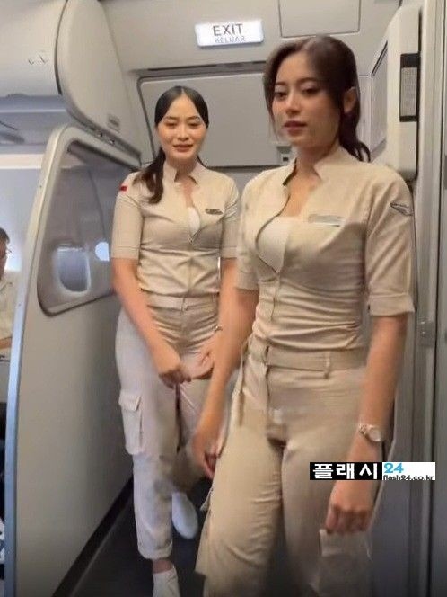 건강미 넘치는 스튜어디스 누나-6