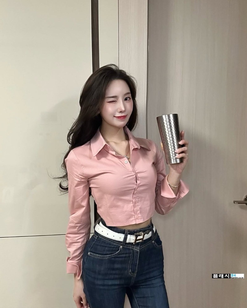 치어리더 이리안 과감한것 보소-5