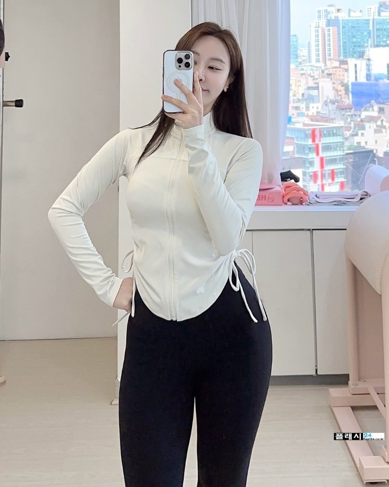 벨라 이 누나 셀카는 참을수없지-7