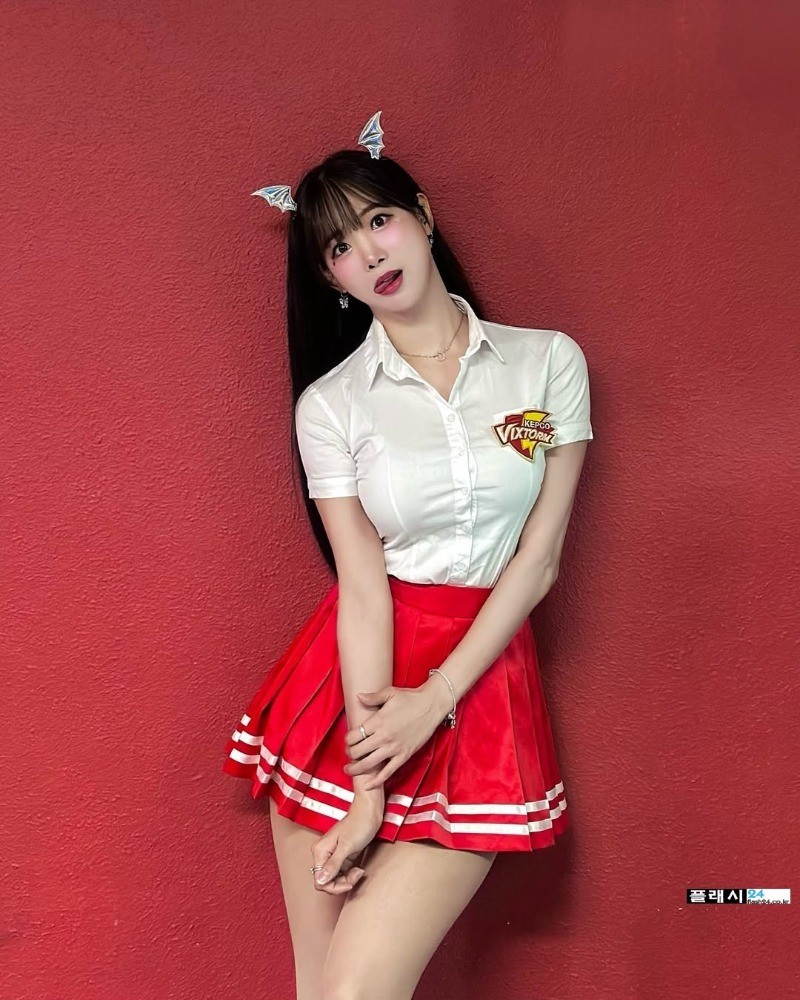 유부녀 된다는 김한나 치어리더-8