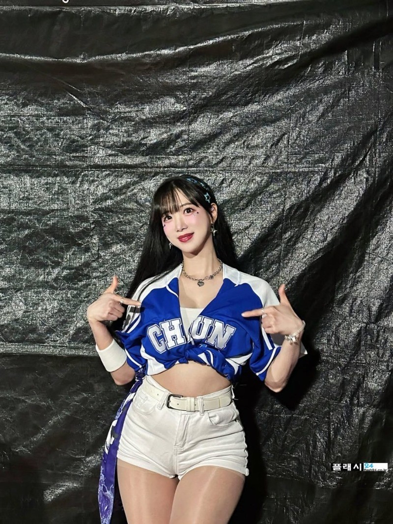 유부녀 된다는 김한나 치어리더-15