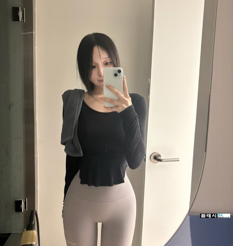 매끈 슬랜더 모델 은지 인스타-10