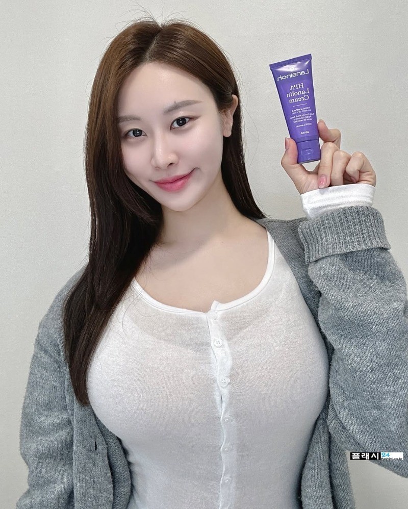 필라테스 원장님의 정제된 감성과 탄탄한 몸매-6