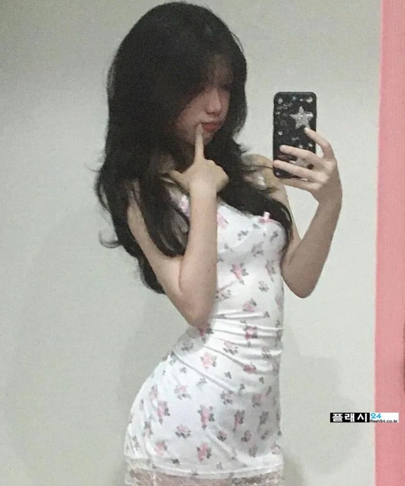 아침에 선호하는 여자친구 셀카-6