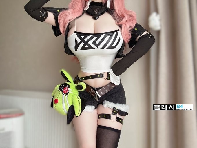 부금 기다려지는 여친룩-7