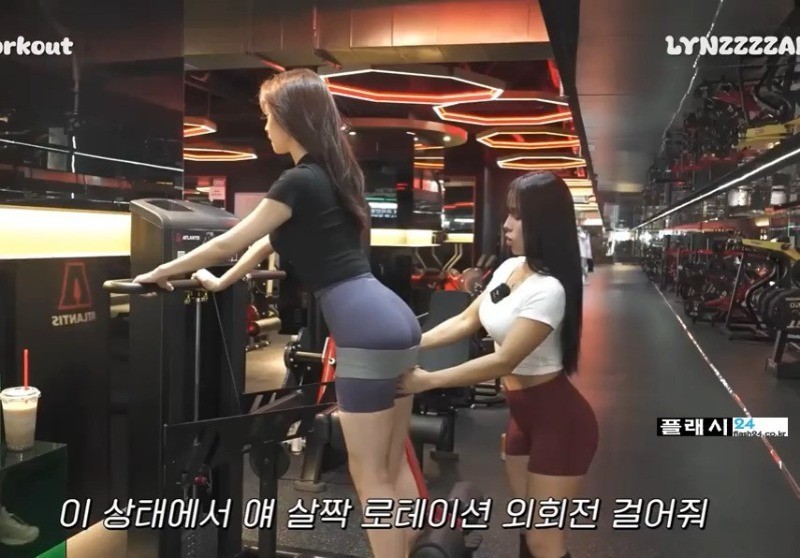 힙업 운동하는 하트 시그널 김지영-5