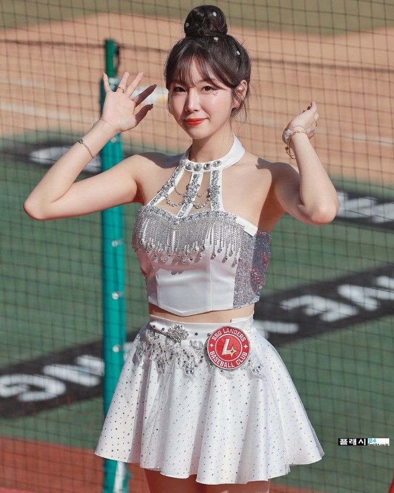 안지현 치어리더 이렇게 입고 런닝머신 타는거야-5