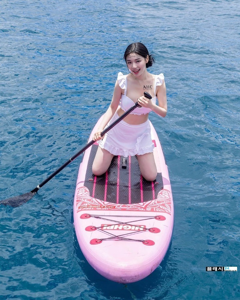 과감해진 조연주 치어리더-10