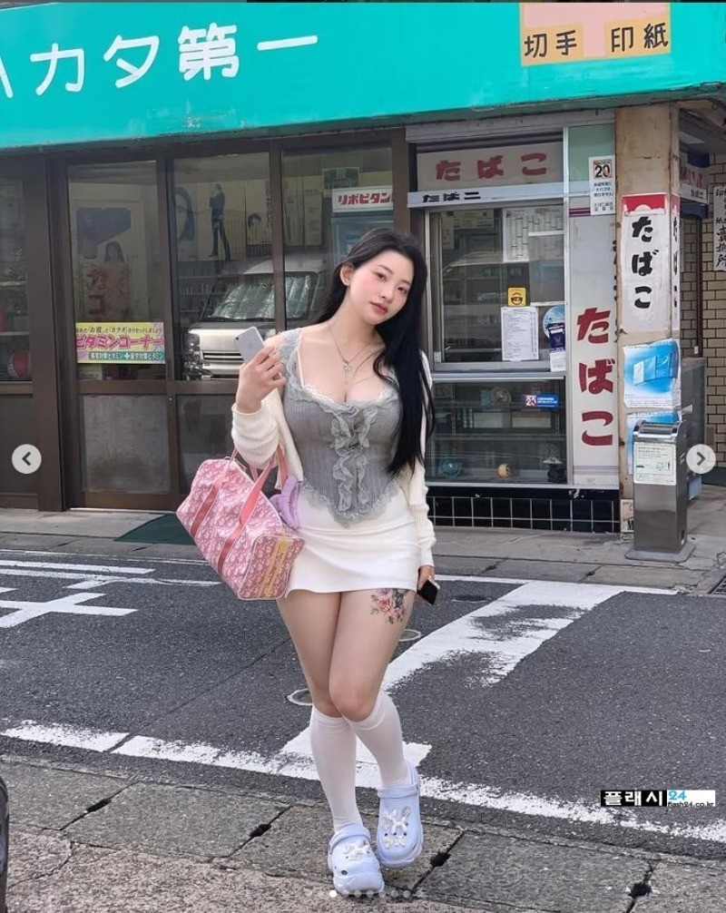건강하고 탄탄한 몸매 설유화-3