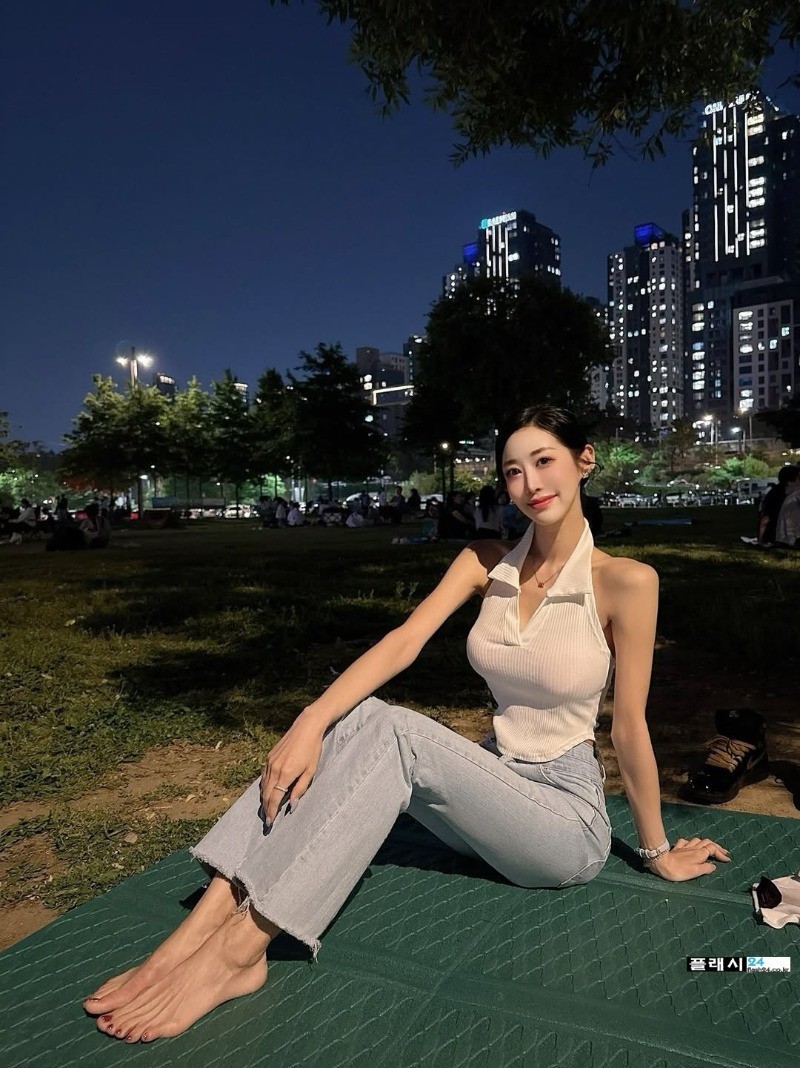 한복의 아찔함 레이싱 모델 이슬비-2
