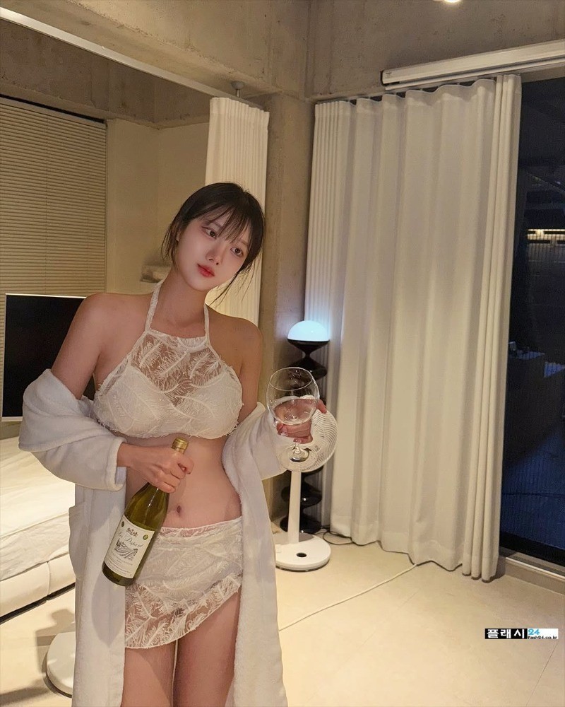 치어리더 이진의 썸머룩-7