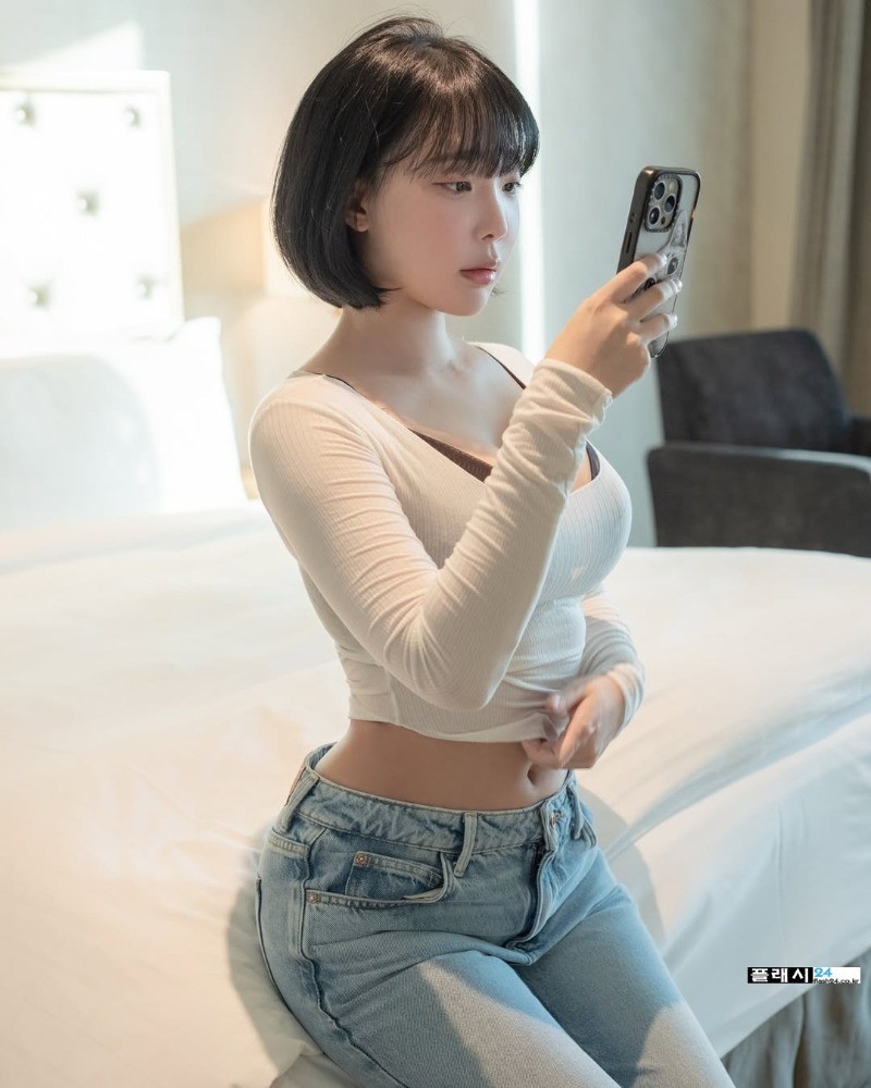 강인경 평소 옷차림 보소-5