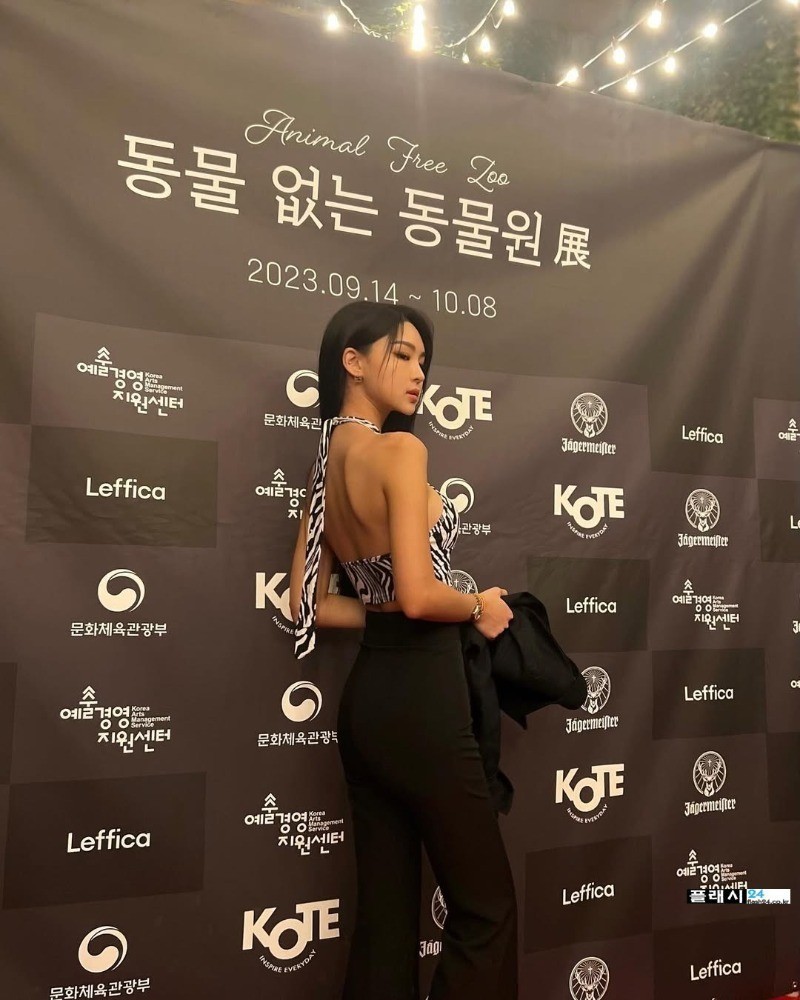 조회수 엄청나게 뽑아내는 슬랜더 이정현-12