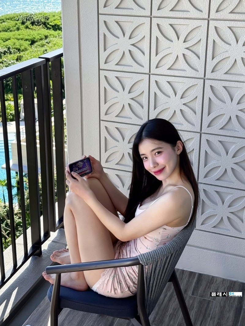 잠옷만 입은 이다혜 치어리더-6