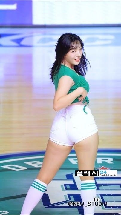 꿀벅지 빛나는 하지원 치어리더-5