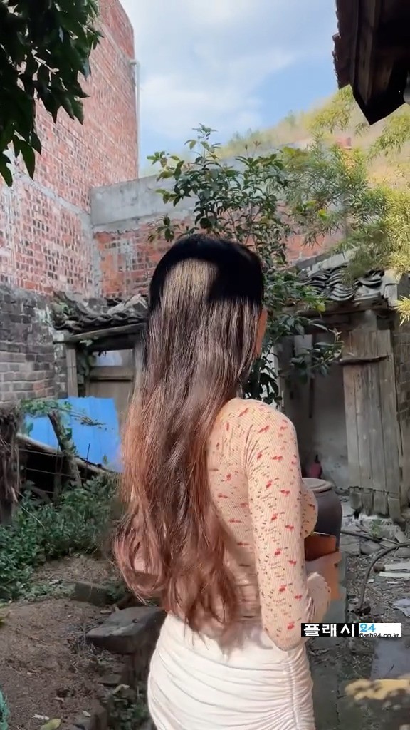 아침 산책하기 딱 좋은 스타일
