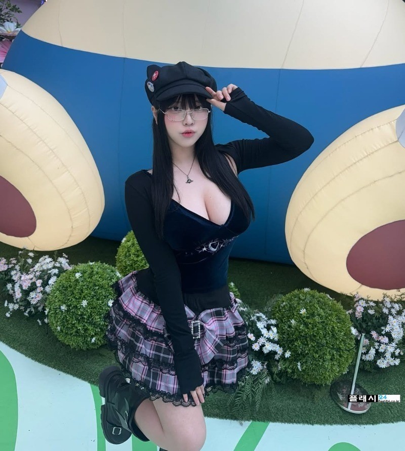 익숙한 그녀의 눈빛 송하나-4